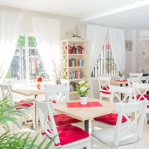 Hotell Marbella, Fuengirola
